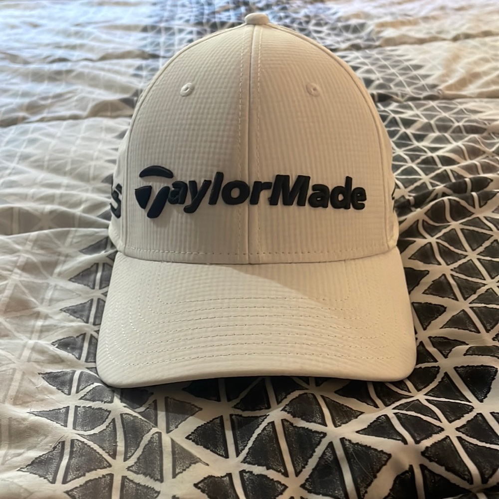 Taylormade white hat
